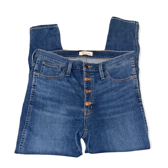 Madewell 10" High-Rise Roadtripper Supersoft Skinny Jeans in Monroe Wash - Picture 6 of 7